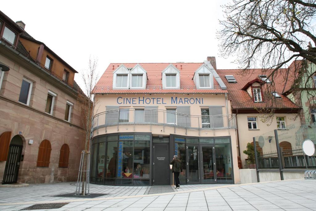 Cinehotel Maroni Hotel 3*
